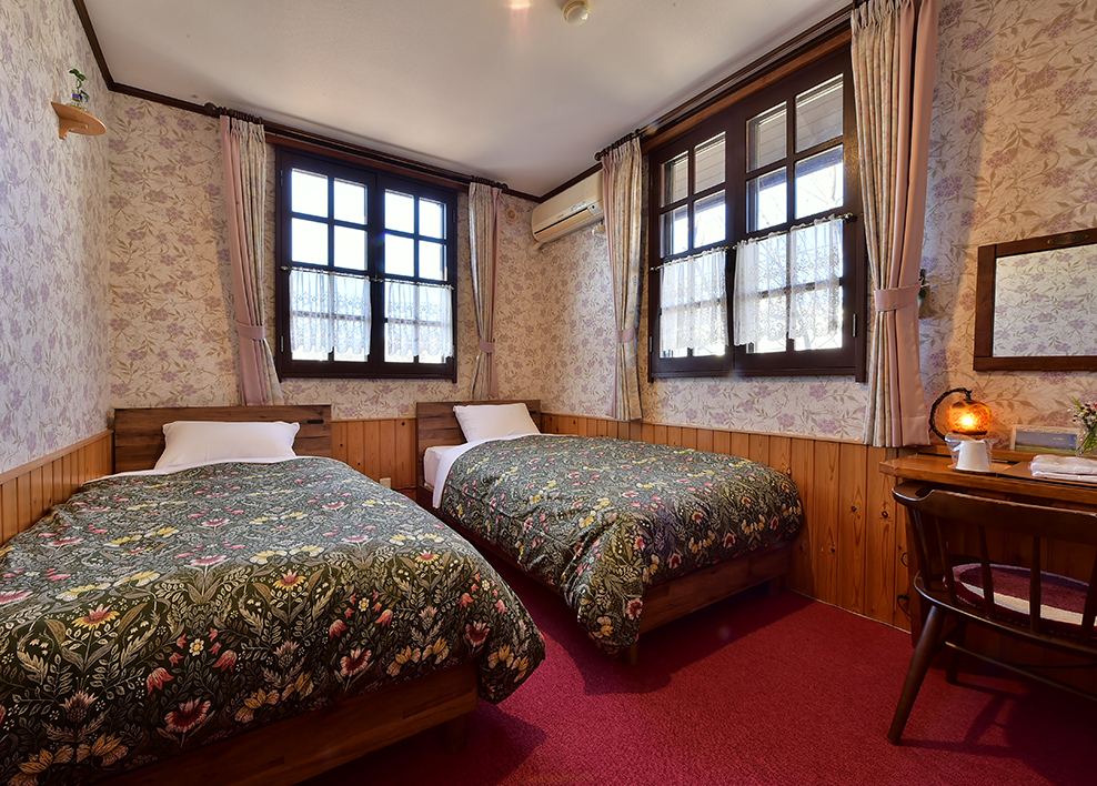 清里ペンションいずみ スタンダードタイプ 客室内観